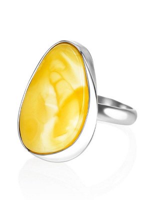 Изысканное кольцо из натурального текстурного янтаря и серебра «Лагуна»