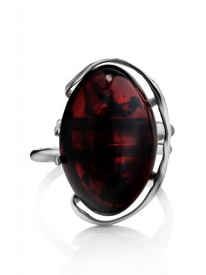 Крупное серебряное кольцо с натуральным вишневым янтарем «Вивальди»