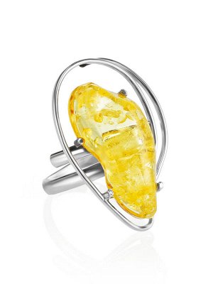 Нарядное серебряное кольцо со вставкой из лимонного янтаря «Риальто»