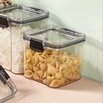Пластиковый герметичный контейнер, емкость для хранения сыпучих продуктов, снеков, сухофруктов / 400 мл