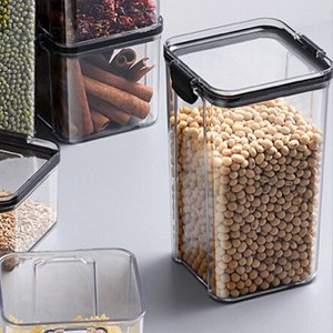 "Уценка" Пластиковый контейнер для хранения продуктов / 1500 мл