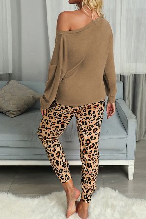Легкий коричневый леопардовый домашний комплект: блуза на одно плечо с кармашком к + леггинсы