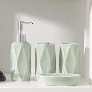 Набор аксессуаров для ванной комнаты Доляна «Геометрия», 4 предмета (дозатор 250 мл, мыльница, 2 стакана), цвет зелёный