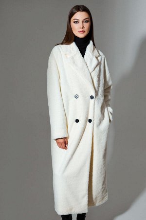 Пальто Рост: 170 Состав ткани: ПЭ-100%; Пальто женское из пальтовой ткани прямого силуэта, на подкладке. Застежка центральная двубортная на пробивные петли и пуговицы. Воротник пиджачного типа. Плечев