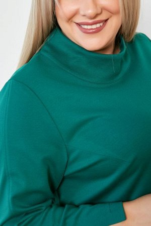 Платье Цвет:
зеленый
Состав:
76%ПЭ 20%Вискоза 4%Спандекс
Длина изделия:
102 см
Размер модели:
54
Рост модели:
174 см
Комфортное платье полуприлегающего силуэта из трикотажного полотна "джерси", длиной