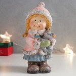 Сувенир полистоун &quot;Малышка в розовой шубке с котёнком&quot; 9,5х10 см