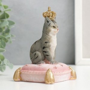 Фигурка полистоун «Кот-император на подушке», 10x6.5x7 см