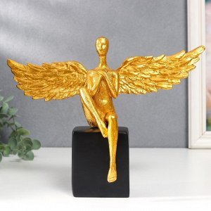 Сувенир полистоун "Золотой ангел на кубе" 20х7х27 см