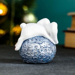 Фигура "Кролик на шаре" синий, 8х8см