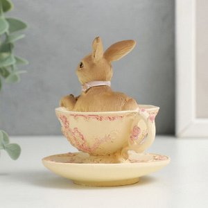 Сувенир полистоун "Кролик в ажурной чашечке" 8х7х8 см