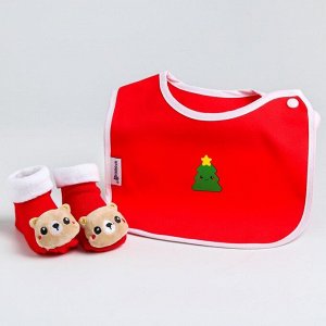 Подарочный Новогодний набор: носочки - погремушки и нагрудник «Подарочек», новогодняя подарочная упаковка, виды МИКС