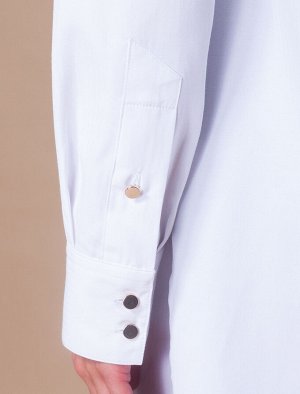 Удлиненная блузка с высокими разрезами