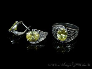 Кольцо Серьги с цирконом искусственным, цв. лимонный размер 18