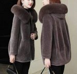 Пальто из иск. меха с капюшоном, серо-коричневый