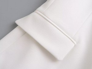 Женский пиджак на пуговице, цвет белый/черный