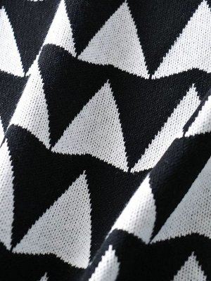 Женская водолазка, принт "Треугольники", цвет черный/белый