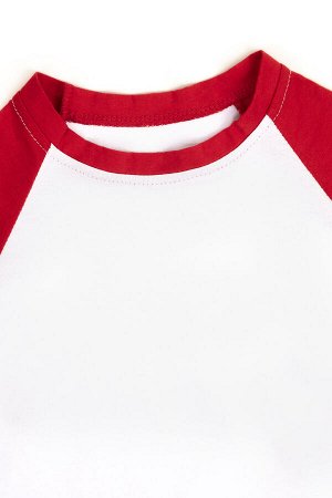 Костюм Варианты расцветки: белый
Ткань:  кулирка, Состав: 90% Хлопок/ 10% Полиэстер
Уютный костюм для самых маленьких и немного постарше детишек. Футболка и шорты из приятного на ощупь материала кулир