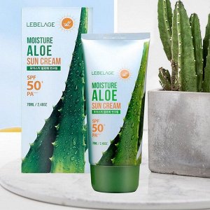 Lebelage Солнцезащитный крем для лица с экстрактом алоэ Moisture Aloe Sun Cream SPF50+PA+, 70 мл