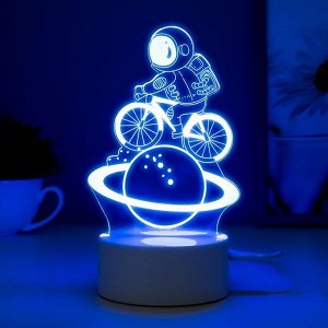 Светильник сенсорный "Космонавт на велосипеде" LED 7 USB/от батареек белый 19х11х9,5 см
