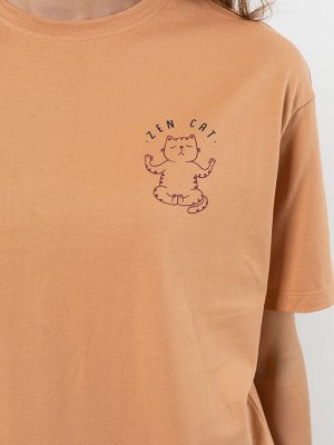 Хлопковая свободная футболка в оттенке охра с мини-изображением кота