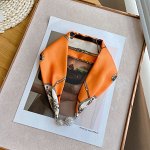 Женский шелковый шарф-колье с магнитной застежкой,  принт &quot;вензеля&quot;, цвет оранжевый