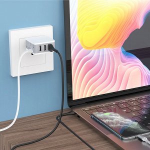 NEW Сетевое Зарядное устройство BOROFONE BA42A Joyful 3*USB + iOS Lightning, 3.1A, белый