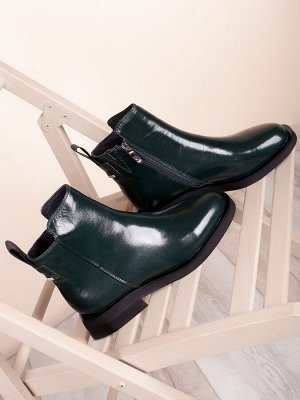 Ботинки на модной подошве со с стильным мысочком (D1-5003)