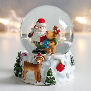 Стеклянный шар "Дед Мороз и олени" 7х6,7х8,8 см