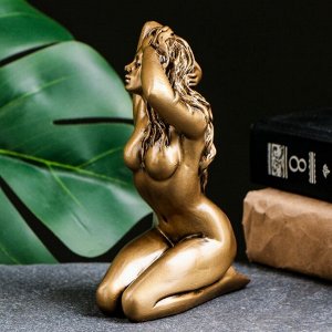 Фигура "Девушка на коленях" золото 10х6х15см
