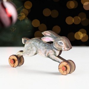 Сувенир "Год Кролика. Кролик на колесах", дерево, ламинация, 10х5,5 см