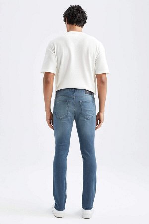 Узкие джинсы Pedro