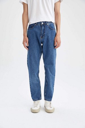 Экологичные джинсы стандартного зауженного кроя