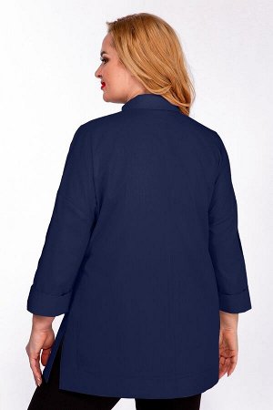Блузка Рост: 164 см. Состав ткани: Хлопок 100% Блузка женская,рубашечного кроя свободного силуэта из хлопчатобумажной ткани.Данная модель со спущенной линией плеча,застежка центральная-планка на петли