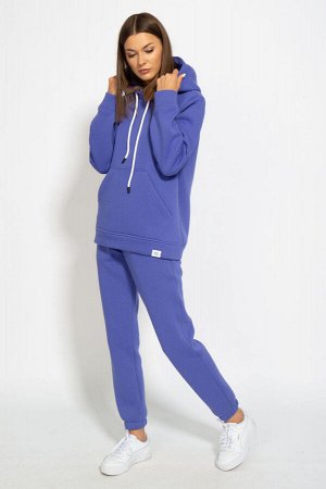 Костюм Костюм Kivviwear 4052-4053 вери пери 
Состав: ПЭ-26%; Хлопок-70%; Эластан-4%;
Сезон: Осень-Зима
Рост: 170

Костюм утепленный на флисе. Худи Classic модели 4052 с капюшоном на подкладке из осно