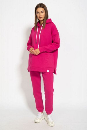 Костюм Костюм Kivviwear 4057-4056 фуксия 
Состав: ПЭ-26%; Хлопок-70%; Эластан-4%;
Сезон: Осень-Зима
Рост: 170

Костюм ОВЕРСАЙСЗ, утепленный на флисе. Худи Oversize модели 4057 с капюшоном на подкладк