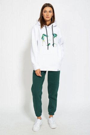 Костюм Костюм Kivviwear 40554053/15 белый/изумруд 
Состав: ПЭ-26%; Хлопок-70%; Эластан-4%;
Сезон: Осень-Зима
Рост: 170

Костюм Classic, утепленный на флисе с нанесением принта. Худи Classic модели 40