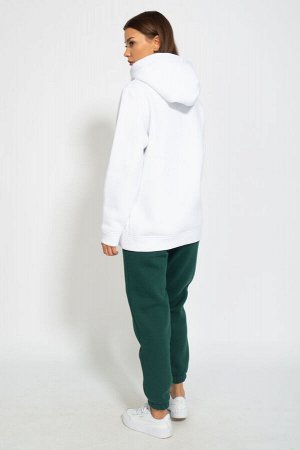 Костюм Костюм Kivviwear 40554053/15 белый/изумруд 
Состав: ПЭ-26%; Хлопок-70%; Эластан-4%;
Сезон: Осень-Зима
Рост: 170

Костюм Classic, утепленный на флисе с нанесением принта. Худи Classic модели 40
