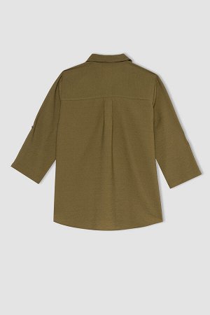 Туника-рубашка с карманами и эполетами классического кроя