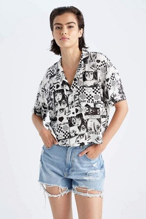 Рубашка из вискозы с воротником и воротником в стиле поп-арт