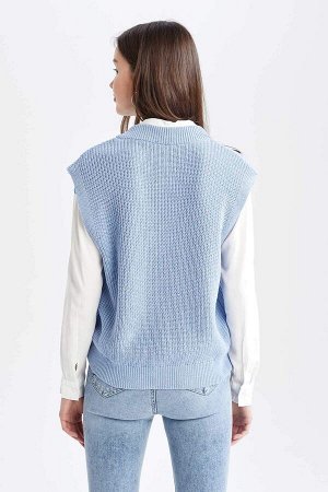 Трикотажный свитер Thessaloniki оверсайз с V-образным вырезом