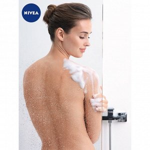 Nivea Гель для душа Крем и кокос увлажняющий с маслом жожоба и ароматом кокоса Нивея 500 мл