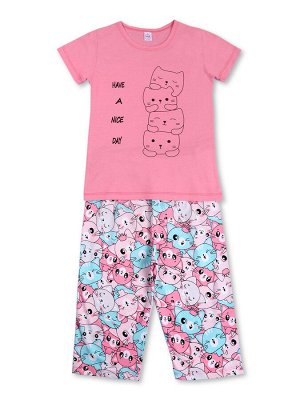 Пижама Материал: Кулирка
Состав: Хлопок 100%
Цвет: Розовый тёмный
Рисунок: Котики

Прелестная пижама для девочки, состоящая из футболки и бридж. Футболку украшает красивый принт на полочке. Бриджи н