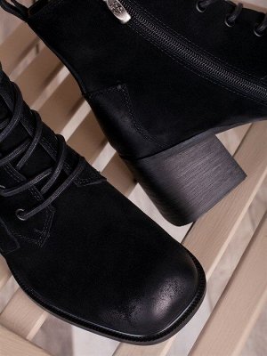 Модные женские ботинки/ Полусапожки на удобном каблуке D1-7060