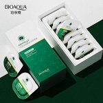 Успокаивающая и очищающая глиняная маска Bioaqua с центеллой