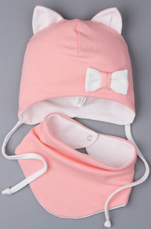Комплект шапка с нагрудником для девочки