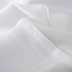 Женская футболка, принт "вязаный мишка с сердечком", цвет белый