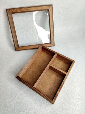 Декоративный ящик "С двумя перегородками с прозрачной крышкой"