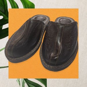 Тапочки кожаные без пятки Bogts (38-39, шоколадный)