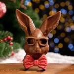Фигура из молочного шоколада &quot;Заяц в очках&quot; , 88 г