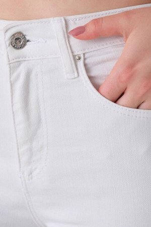 Белые джинсы скинни с завышенной талией